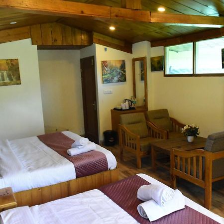 Hotel Jamla Inn Manāli Exteriör bild