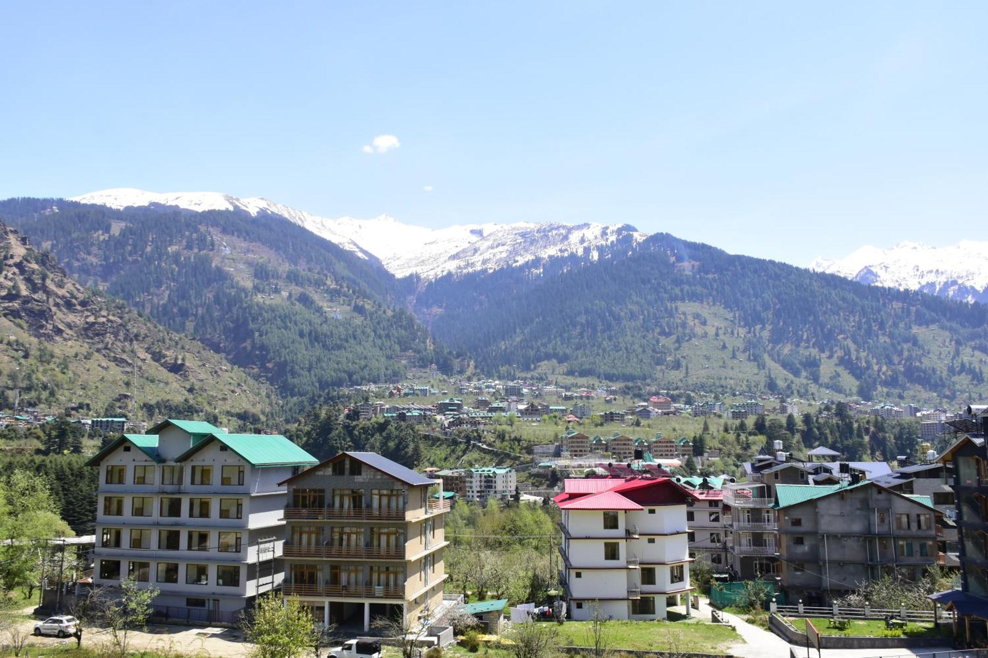Hotel Jamla Inn Manāli Exteriör bild